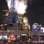 Las Vegas, folla enorme sulla Strip per festeggiare il capodanno