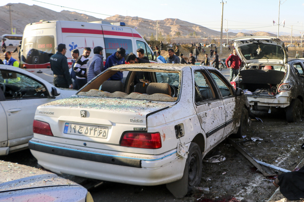 Iran, strage a commemorazione Soleimani: oltre 100 morti. Raisi: “Puniremo responsabili”