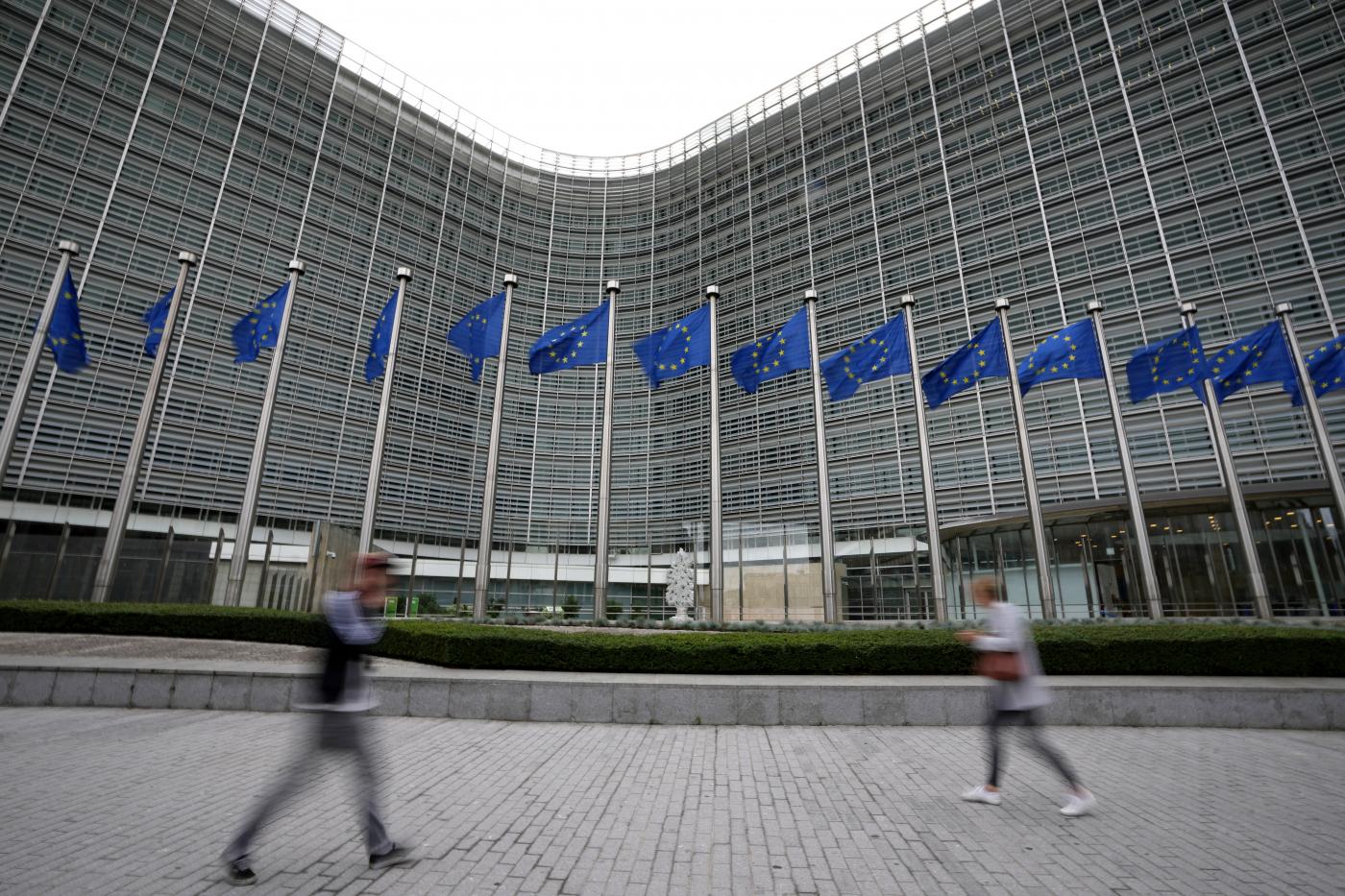 Ddl Concorrenza, Commissione Ue analizzerà attentamente norme: “Dialogo con Roma”