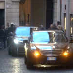 Montecitorio, Meloni arriva per conferenza stampa