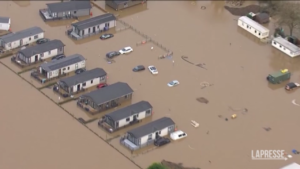 Regno Unito devastato dalle alluvioni: più di mille case sott’acqua