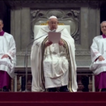 Vaticano, il Papa: “Rimettere Dio al centro, no a ideologia ecclesiale”