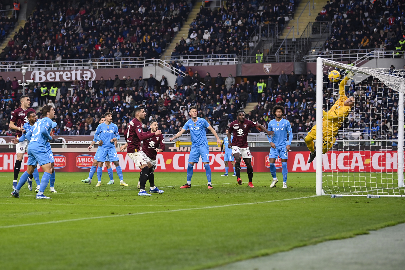 Napoli travolto dal Toro: i granata si impongono 3-0 Napoli travolto dal Toro: i granata si impongono 3-0