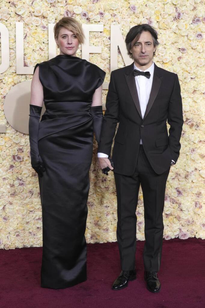 Galleria foto 'Golden Globe, Margot Robbie in rosa “Barbie”: tutti i look del red carpet' - foto 5