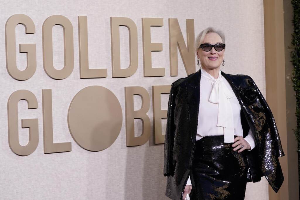 Galleria foto 'Golden Globe, Margot Robbie in rosa “Barbie”: tutti i look del red carpet' - foto 9