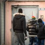 Migranti, truffa e violenze al Cpr potenza: indagati poliziotti e avvocati