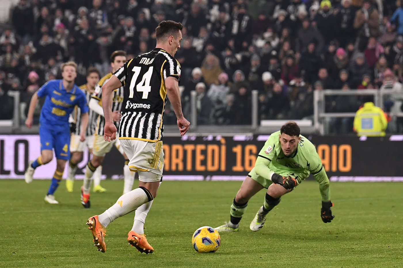 Juventus-Frosinone 4-0, Tripletta Milik Porta Bianconeri A Semifinale ...