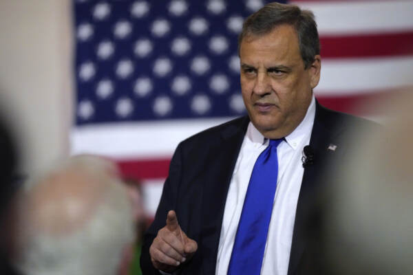 Usa, Chris Christie si è ritirato dalle primarie del partito Repubblicano