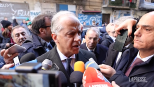 Sicurezza, Piantedosi: “Armi illegali fenomeno da reprimere”