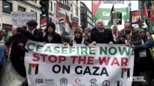 Medioriente, in migliaia in marcia a Londra per la Palestina
