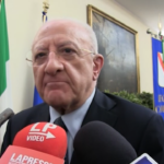 Terzo mandato, De Luca: “Noi avanti per i fatti nostri nei secoli dei secoli”