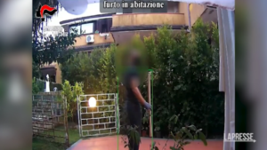 Catania, furti in abitazione: 9 misure cautelari nell’operazione ‘Gioiello’
