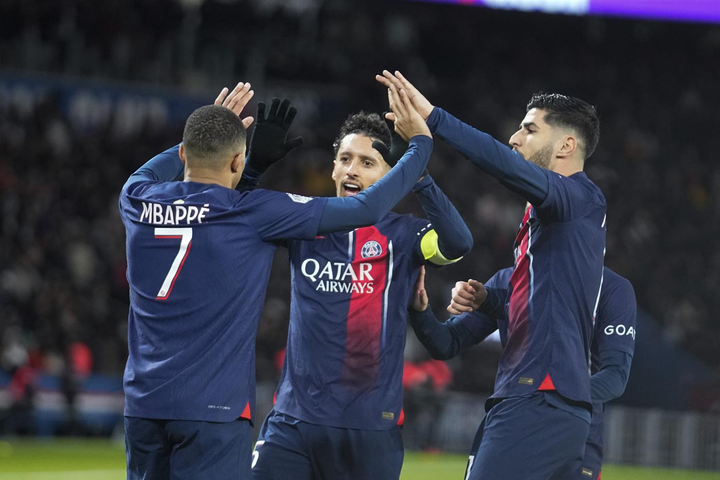Calcio, Francia: sindacato giocatori fa causa ai club per estorsione