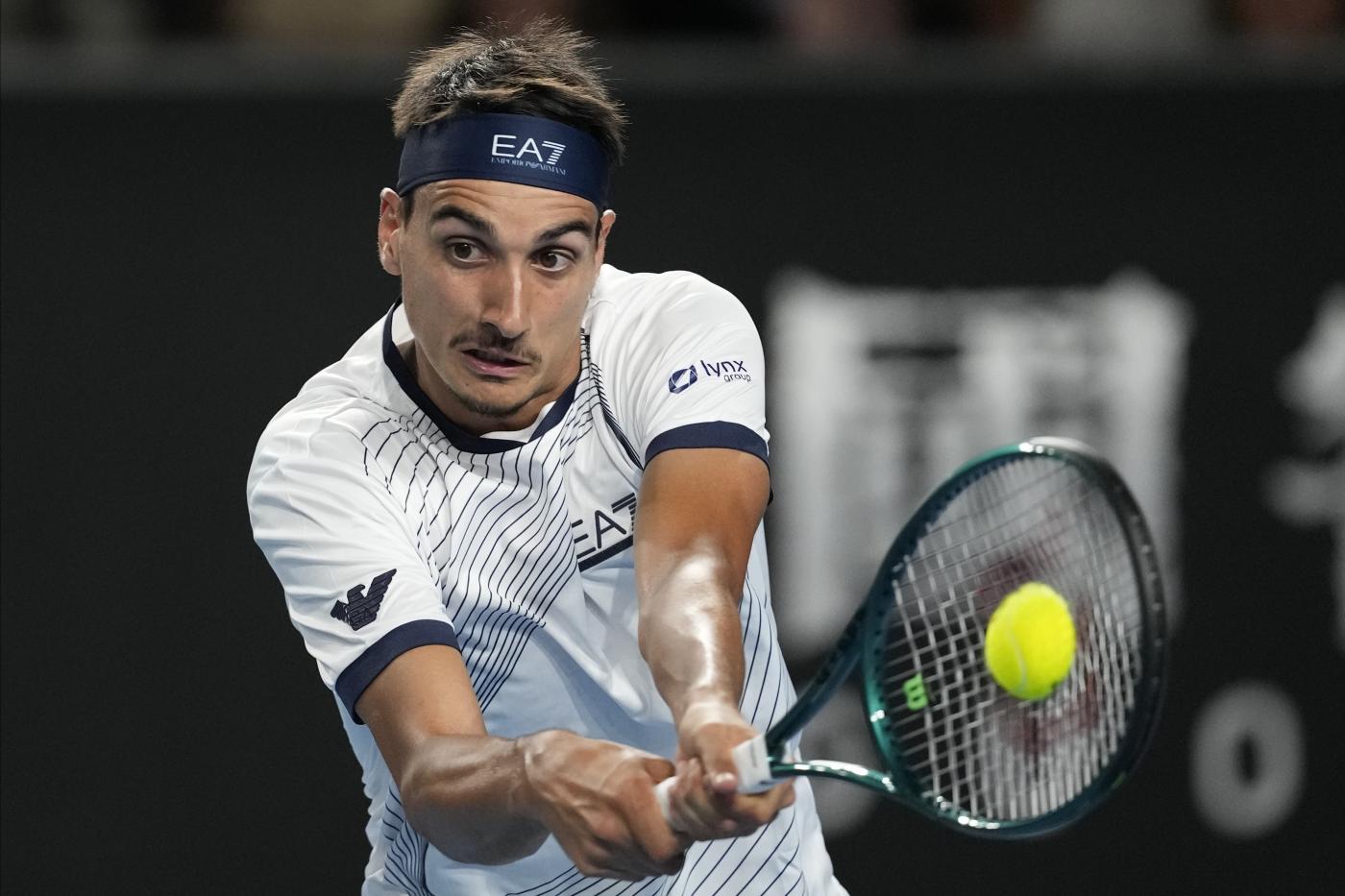 Australian Open, Sonego batte Evans e vola al secondo turno Australian Open, Sonego batte Evans e vola al secondo turno