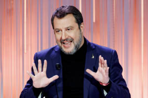 Matteo Salvini ospite a “Cinque minuti”