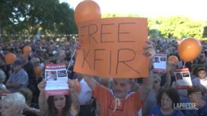 Argentina, parenti e amici festeggiano compleanno del piccolo Kfir rapito da Hamas