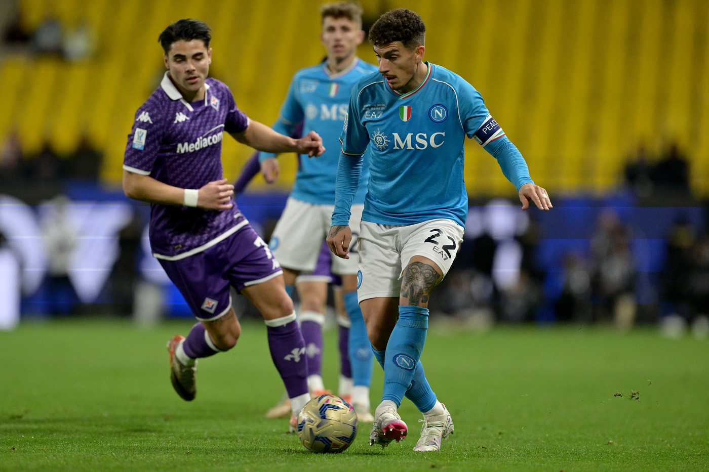 Supercoppa, il Napoli batte la Fiorentina 3-0: partenopei in finale