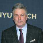 Alec Baldwin rinviato a giudizio per uccisione sul set nel 2021