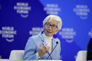 Economia, Lagarde: “Avviata la normalizzazione ma non è ancora la normalità”