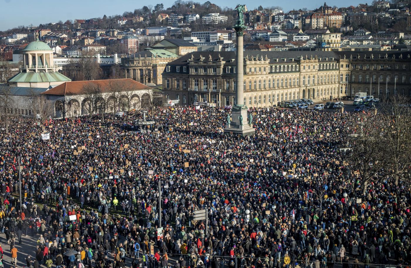 Germania, un milione e mezzo di persone in piazza contro estrema destra