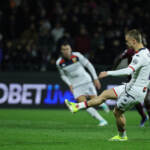Salernitana-Genoa 1-2, decide il rigore di Gudmundsson
