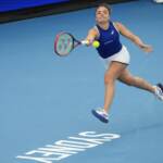 Australian Open: Zverev e Medvedev ai quarti, fuori l’azzurra Jasmine Paolini