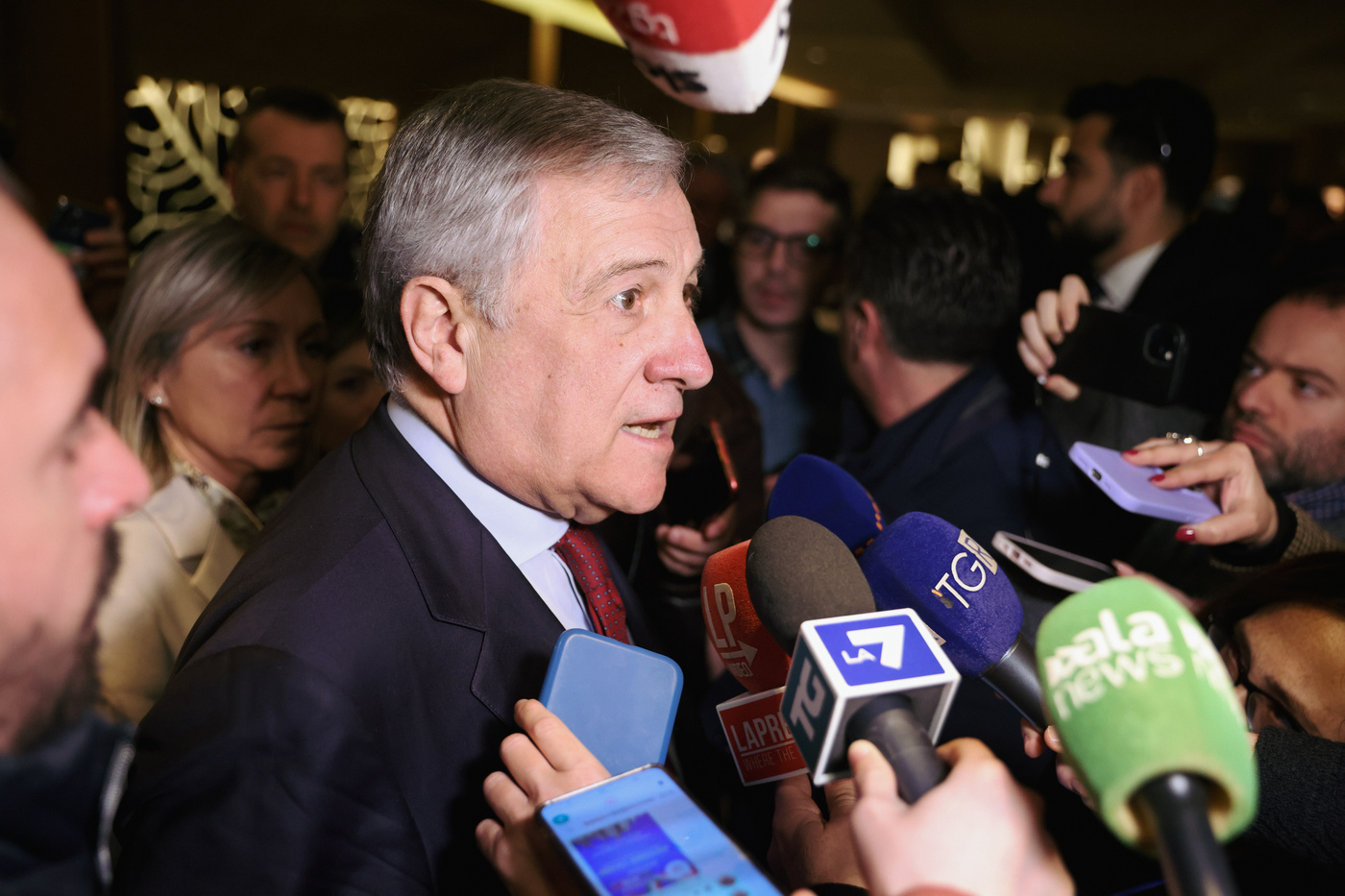 Ilaria Salis, Tajani: “Chiesto a Ungheria impegno su diritti detenuti” Ilaria Salis, Tajani: “Chiesto a Ungheria impegno su diritti detenuti”