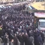 Iran, a Teheran i funerali dei 5 membri delle Guardie Rivoluzionarie uccisi da Israele in Siria