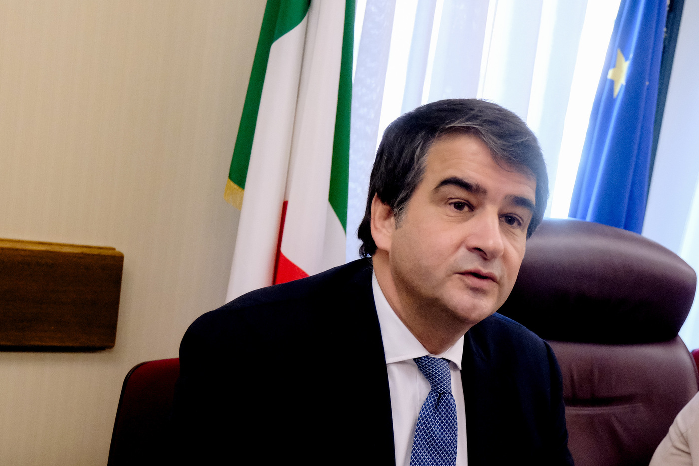 La Regione Campania presenta denuncia contro il ministro Fitto La Regione Campania presenta denuncia contro il ministro Fitto