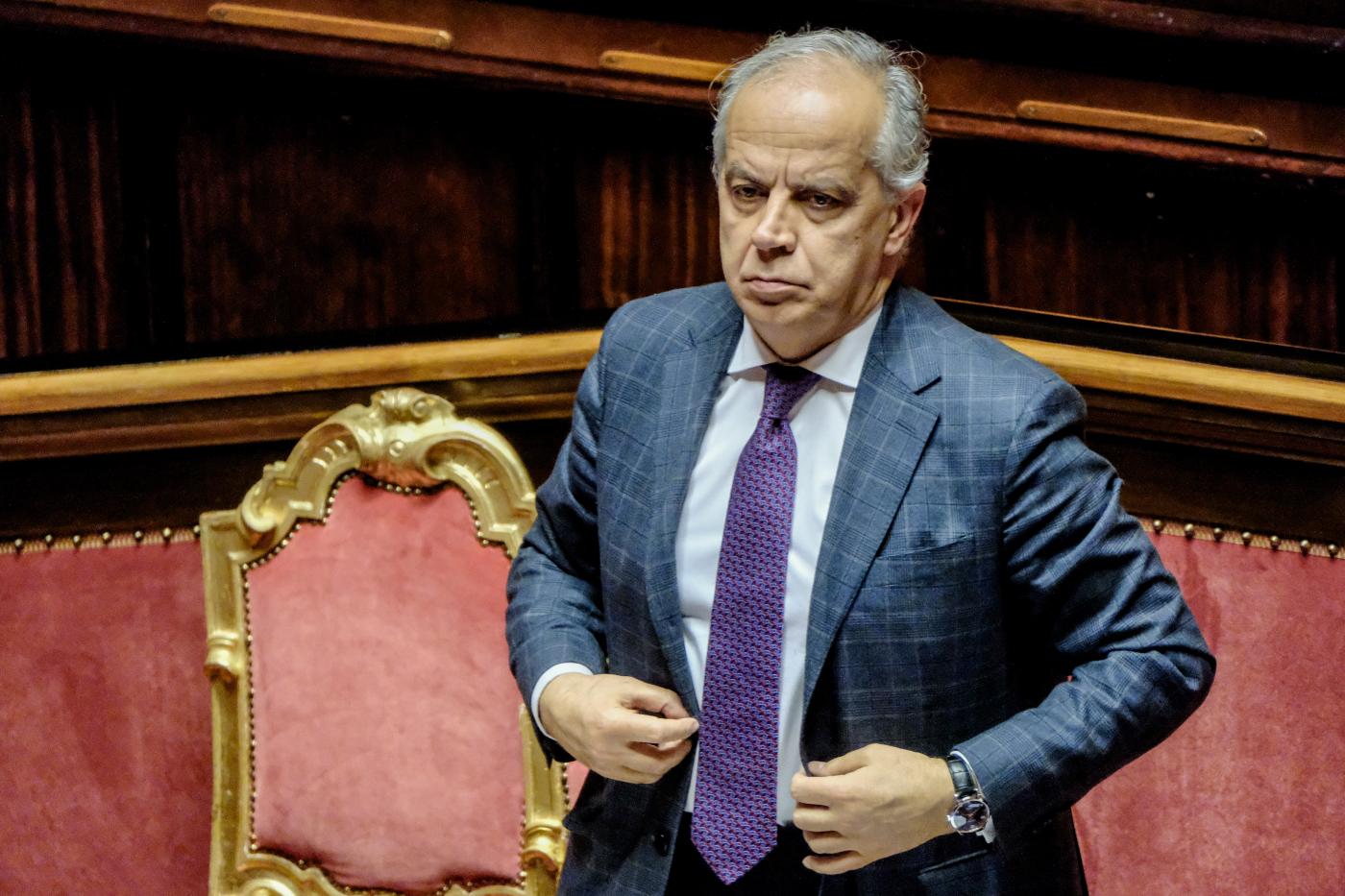 Terrorismo, Piantedosi: “Rafforzate misure di protezione e vigilanza”