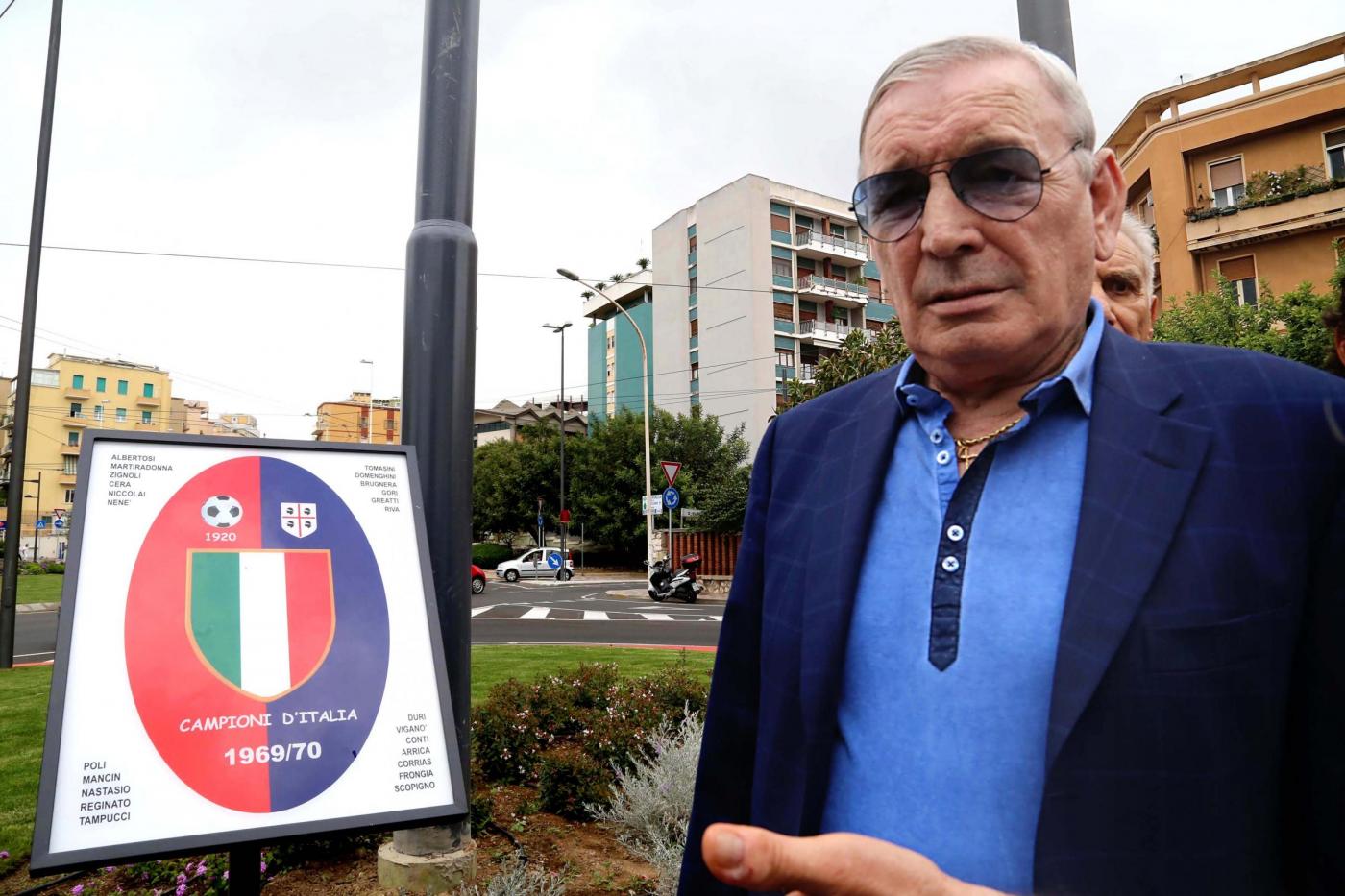 Cagliari, malore in casa per Gigi Riva: potrebbe essere operato al cuore