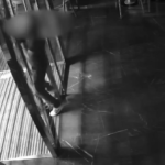 Milano, spaccate nei negozi del centro: 4 arresti. Nel video i malviventi in azione