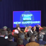 Usa, i supporter di Trump festeggiano la vittoria alle primarie in New Hampshire