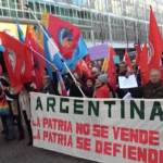 Sciopero generale in Argentina, presidio di solidarietà di Cgil e Uil a Milano