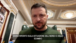 Ucraina, Zelensky: “Mosca gioca con la vita dei nostri prigionieri”