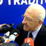 Autonomia, De Luca: “E’ una legge truffa serve operazione verità”