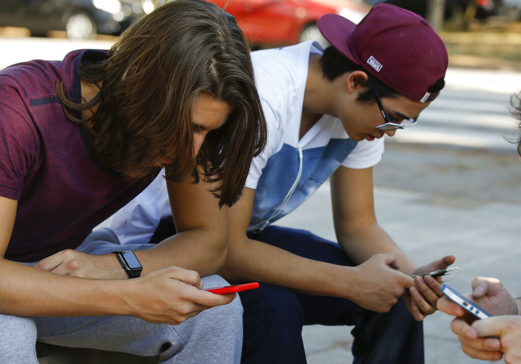 Florida, il disegno di legge: niente social per gli under-16 (anche con il consenso dei genitori) Florida, il disegno di legge: niente social per gli under-16 (anche con il consenso dei genitori)