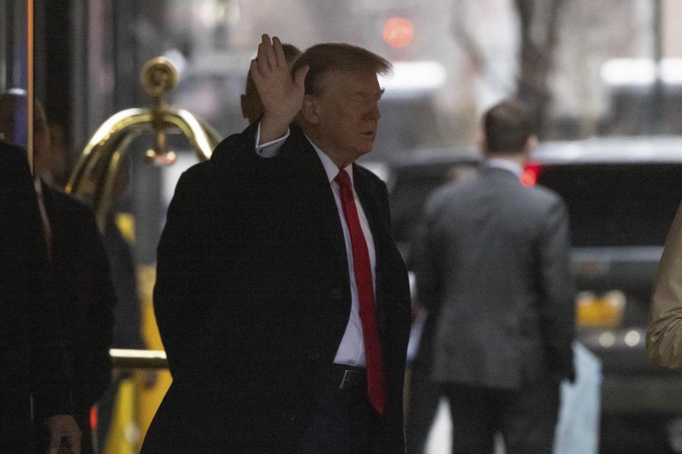 Trump, processo per diffamazione: giornalista Carroll chiede 24 mln risarcimento