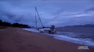 Australia, ciclone Kirrily perde intensità dopo aver toccato la costa nord-est