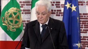 Giorno Memoria, Mattarella: “Vicini a Israele, ma garantire diritto a uno Stato palestinese”