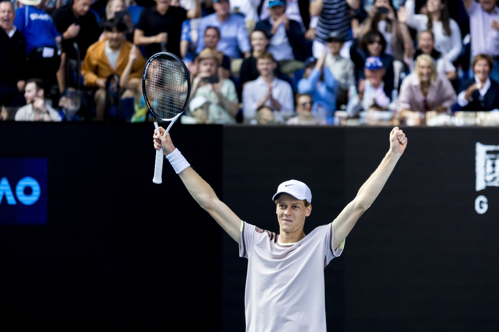 Australian Open, Sinner nella storia. Batte Djokovic e vola in finale