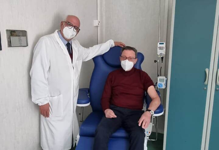 Tumori, il primo paziente italiano riceve il vaccino contro melanoma