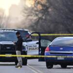 Usa, sparatoria fuori da una scuola a Chicago: morti un 16enne e un 17enne