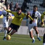 Serie B, il Parma cade a Modena. Vincono Cremonese e Venezia