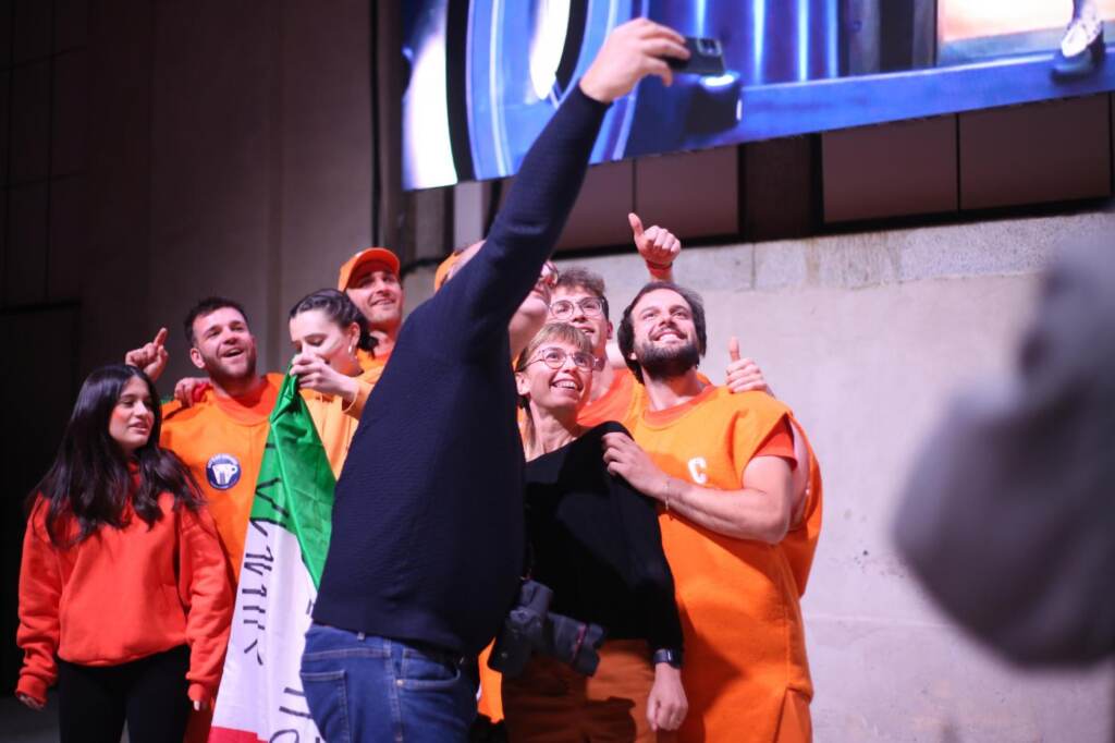 Galleria foto 'Australian Open, oltre 1.500 persone a Torino per tifare Sinner' - foto 5