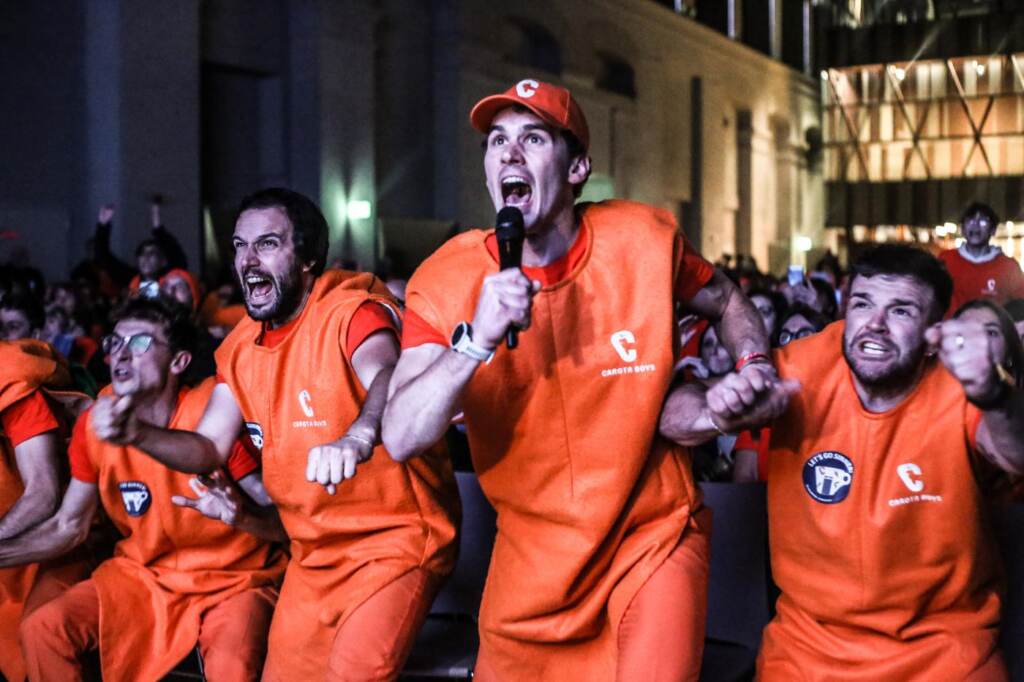 Galleria foto 'Australian Open, oltre 1.500 persone a Torino per tifare Sinner' - foto 8