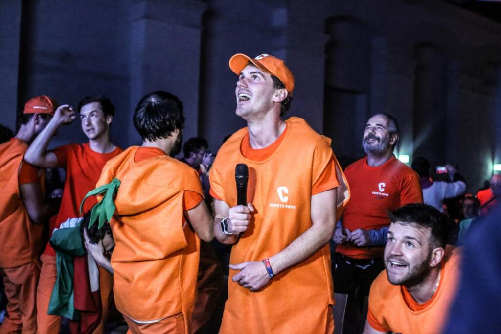 Galleria foto 'Australian Open, oltre 1.500 persone a Torino per tifare Sinner' - foto 7
