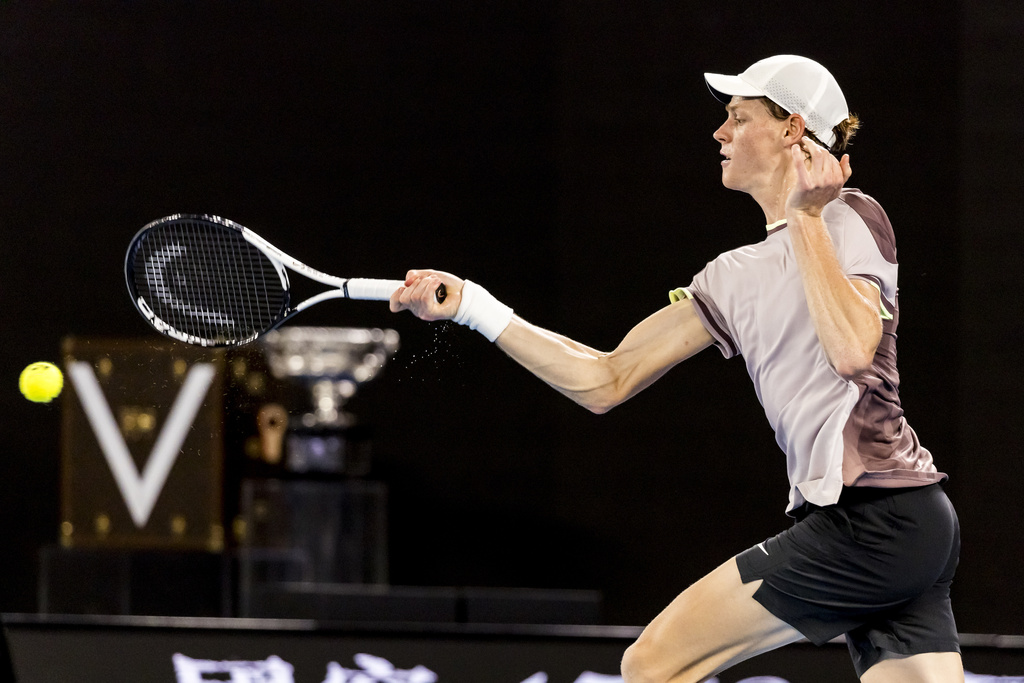 Tennis, Sinner resta n.4 ma la vetta del ranking Atp non è lontana