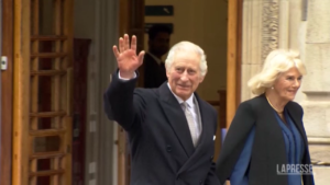 Regno Unito, Re Carlo lascia ospedale dopo intervento alla prostata