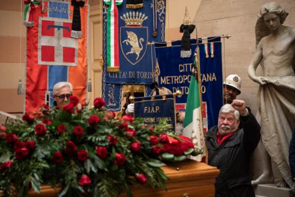 Cerimonia funebre per Bruno Segre al tempio crematorio